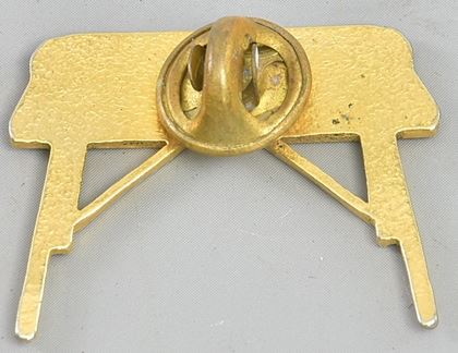 Rhodes-Vintage lapel/buttonhole badge 